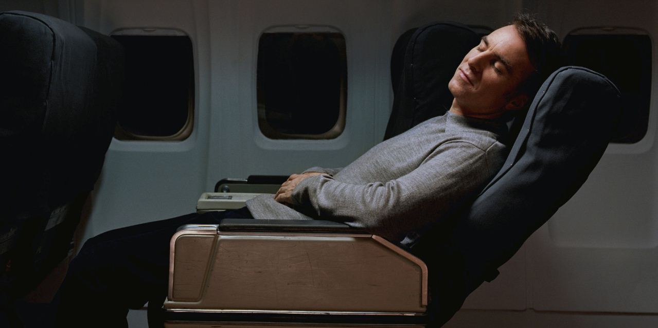 sleep well on a plane 2