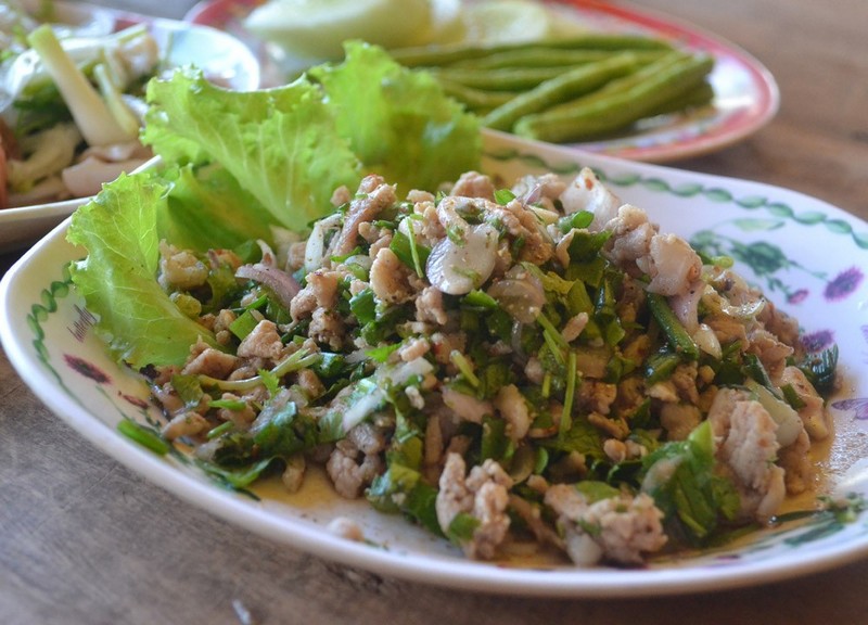 Laotian food - Larb Moo