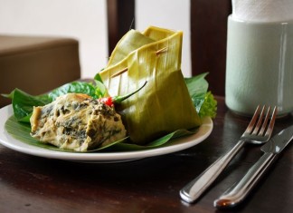 Laotian food - Mok Pa