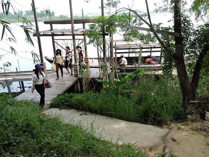 Triem Tay Hoi An travel guides - Thu Bon river little harbour