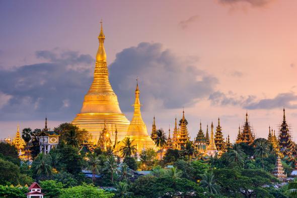 burma-yangon-shwedagon-pagoda