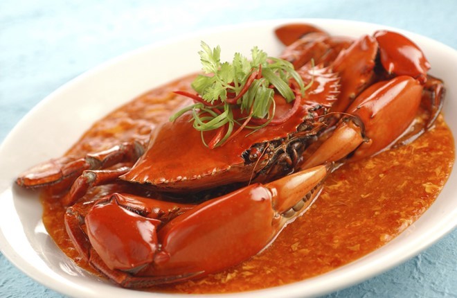 crab with chilli sauce, singapore cuisine things to do