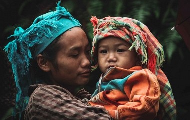 ethic minority woman and child