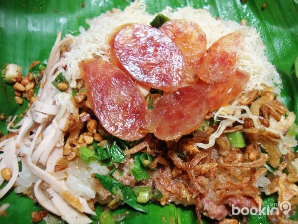 nha-trang-steamed sticky rice