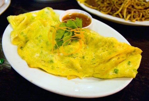 oyster omelet taiwan whipped up egg