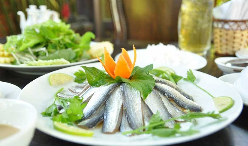 phu-quoc-herring-salad-phu-quoc-unique-food-local-guide