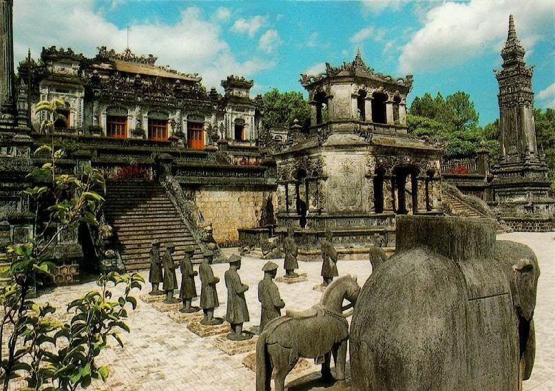3 minh mang tomb hue historic maps address opening hours guide hue tourist attractions things to do in hue 413