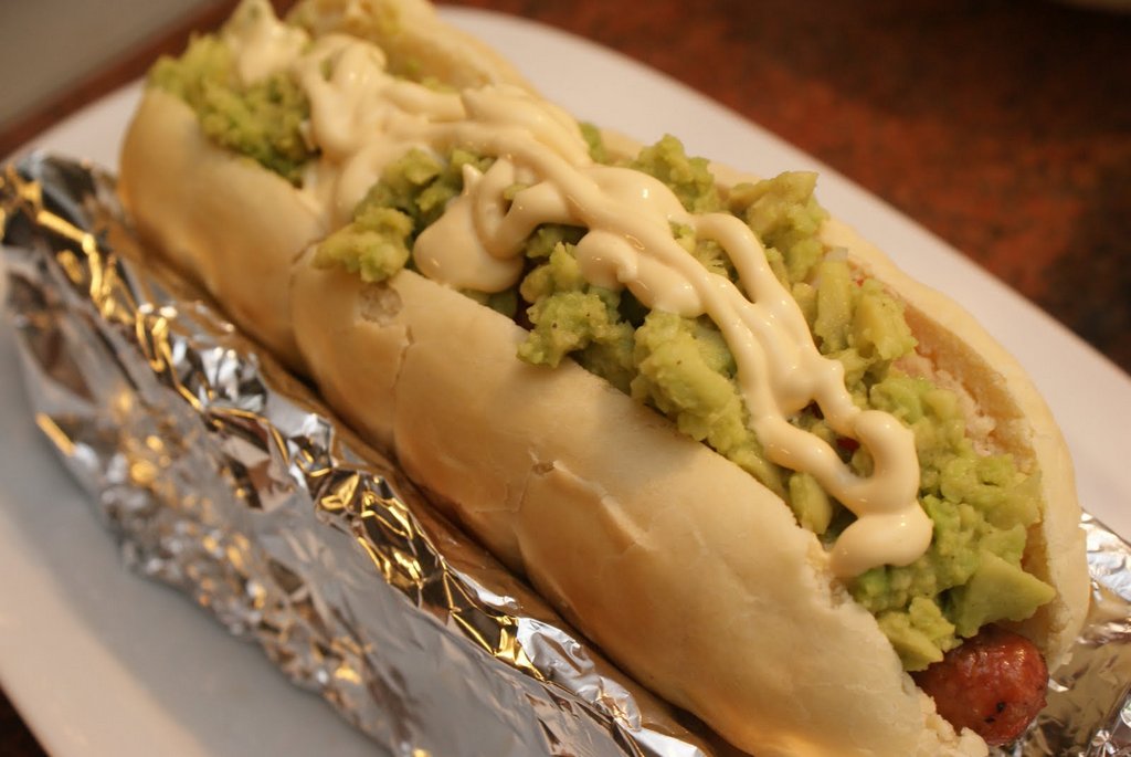 Simple hot dog, added guacamole and mayonnaise made famous completo in Chile Photo: dangermannskitchen 