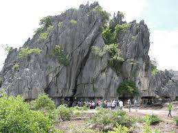 Da Dung 1 mountain Ha Tien Vietnam must-go destination Travel tips rocky mountains