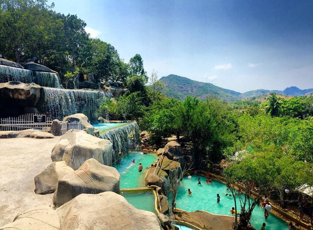 First hot mineral water park in Vietnam 