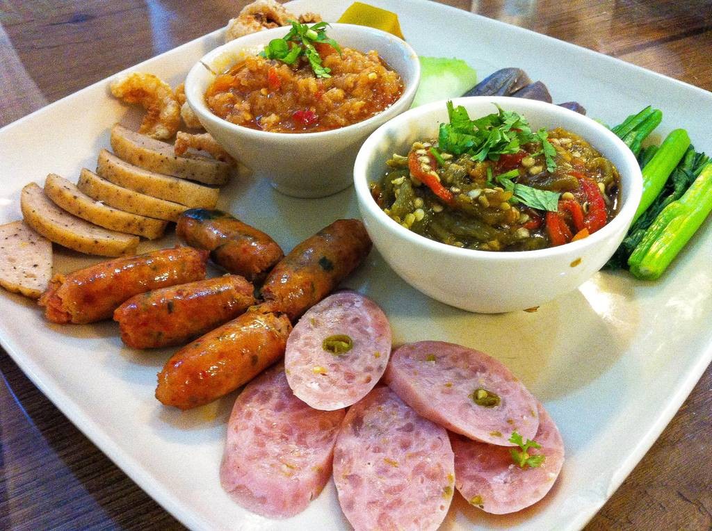 Nam-Prik local foods in chiang mai thailand travel tips 20