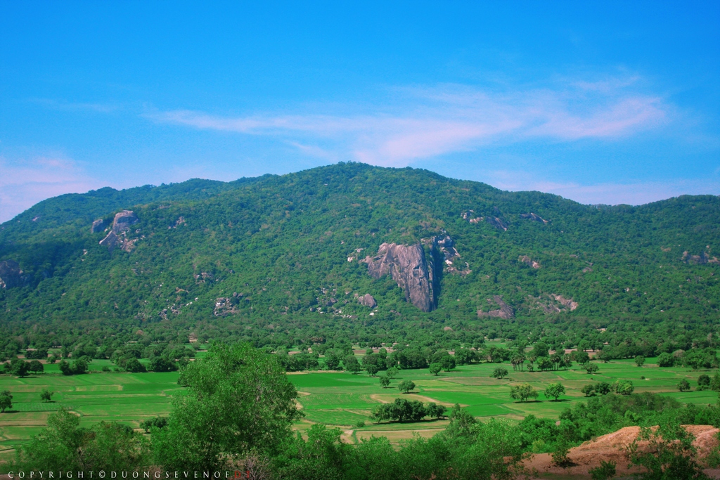 Panoramio 1 mountains in An Giang Vietnam must-go desatination travel guide