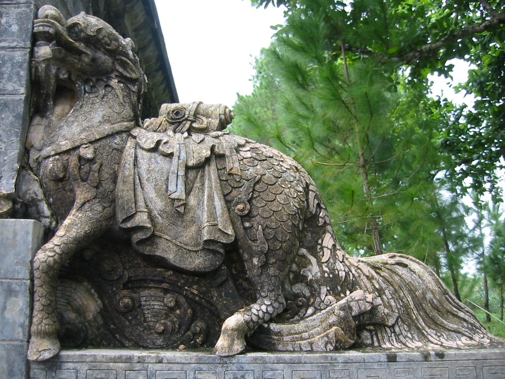 dong khanh tomb imperial hue historic maps address opening hours guide hue tourist attractions things to do g1