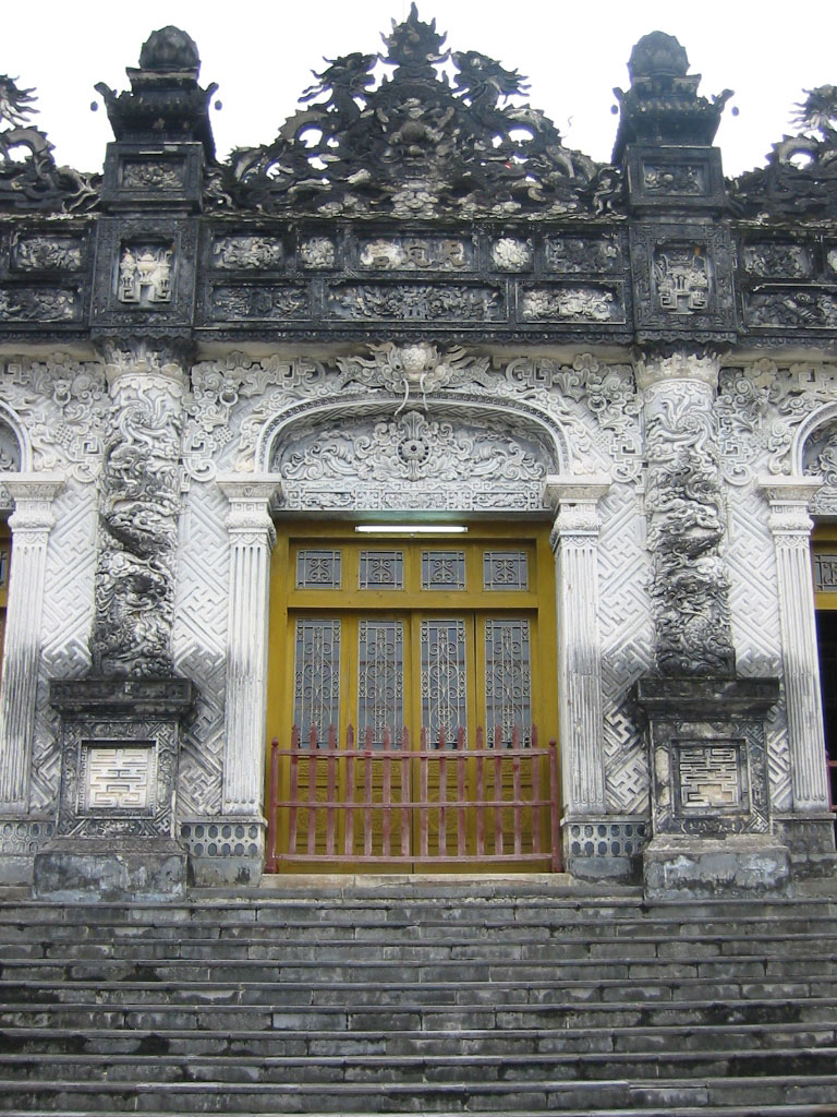 khai-dinh-tomb-imperial-hue-historic-maps-address-opening-hours-guide-hue-tourist-attractions-things-to-do-vt