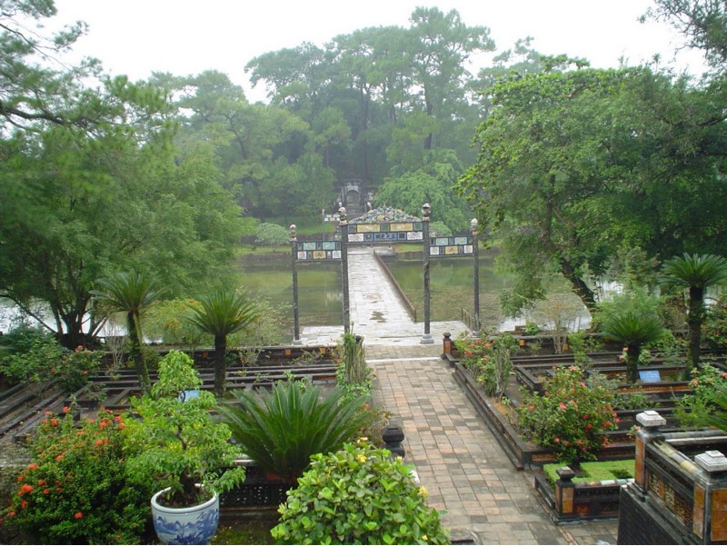 minh mang tomb hue historic maps address opening hours guide hue tourist attractions things to do in hue 2