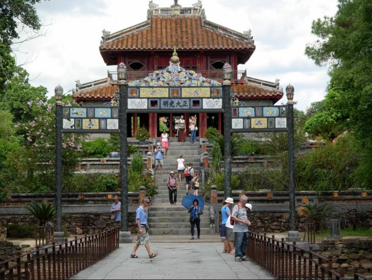 minh mang tomb hue historic maps address opening hours guide hue tourist attractions things to do in hue r1n