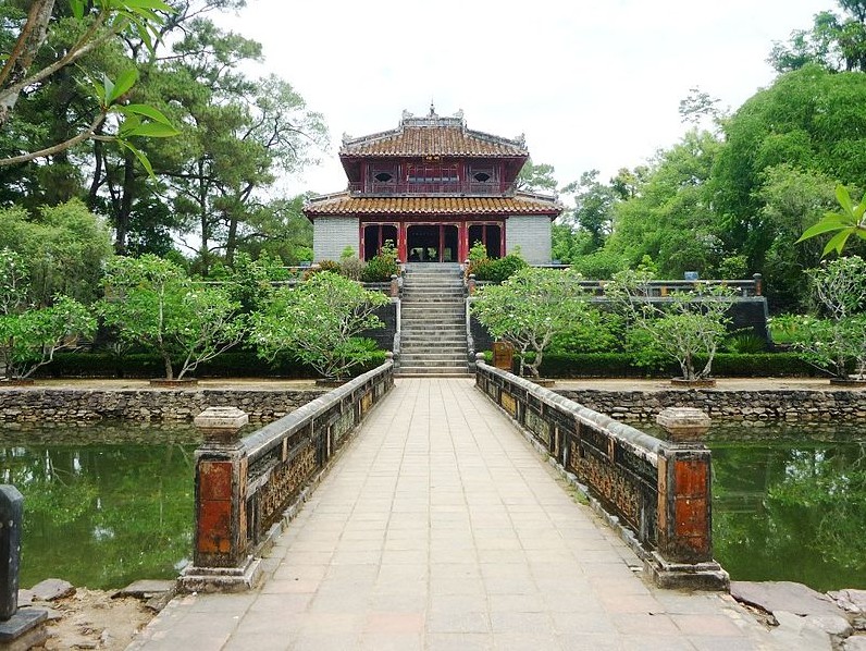 minh mang tomb hue historic maps address opening hours guide hue tourist attractions things to do in hue r4