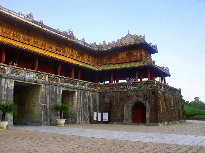 noon gate ngo mon-hue imperial citadel maps address opening hours guide hue tourist attractions things to do 1