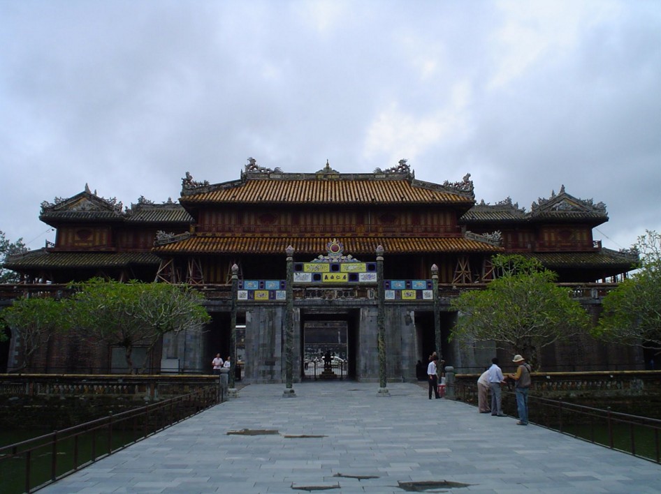 noon gate ngo mon-hue imperial citadel maps address opening hours guide hue tourist attractions things to do g