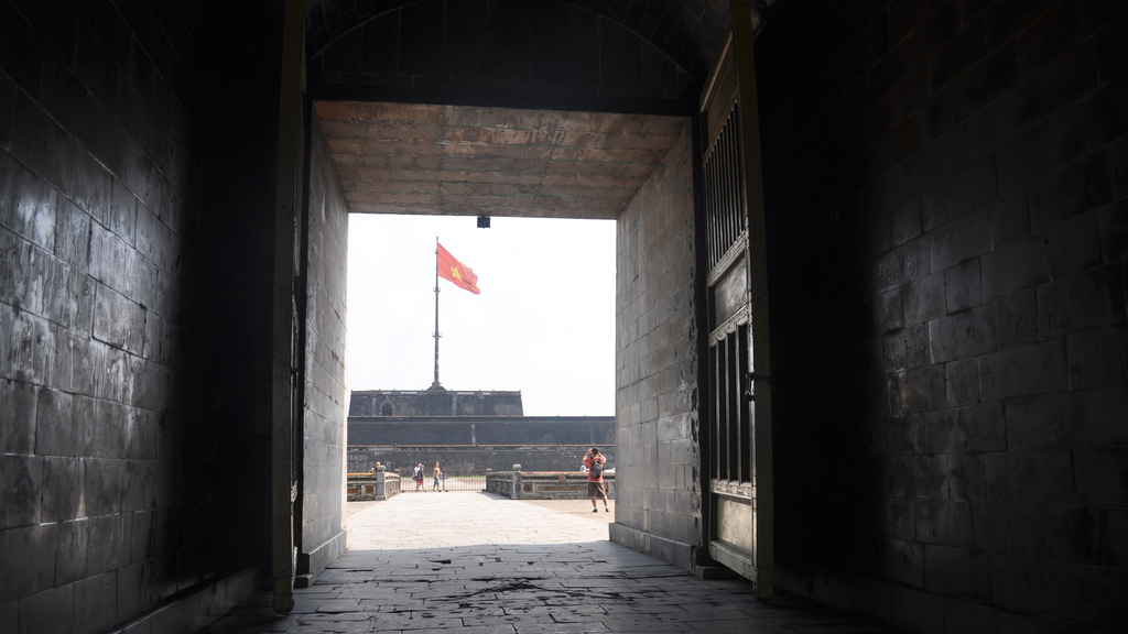 noon gate ngo mon-hue imperial citadel maps address opening hours guide hue tourist attractions things to do n4