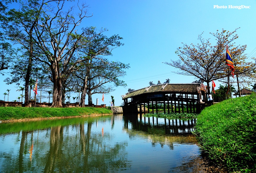 thanh toan japanese covered bridge maps address opening hours guide hue tourist attractions b132