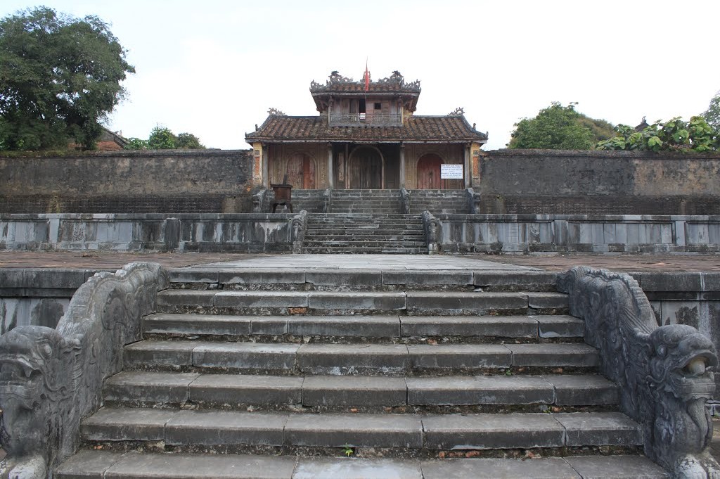 thieu tri tomb imperial hue historic maps address opening hours guide hue tourist attractions things to do 5