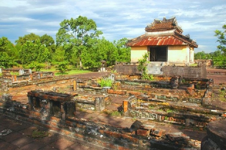 thieu tri tomb tomb imperial hue historic maps address opening hours guide hue tourist attractions things to do h13