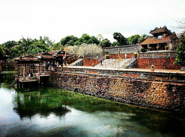 tu duc tomb imperial hue historic maps address opening hours guide hue tourist attractions things to do v4