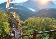 ADAM PEAK sri lanka attractions things to do guide 2