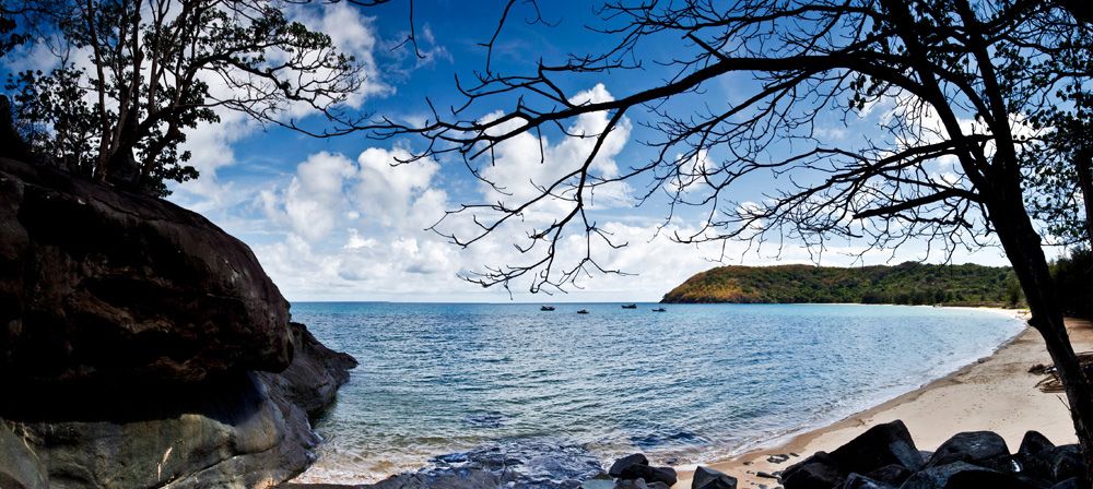 dam trau beach con dao island attractions 3