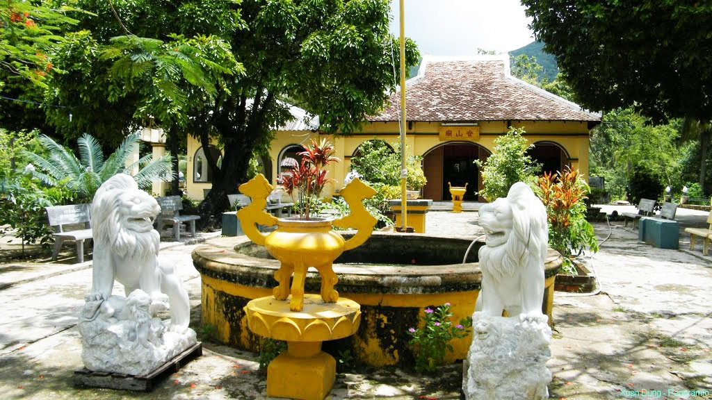 phi yen shrine con dao island travel attractions 19
