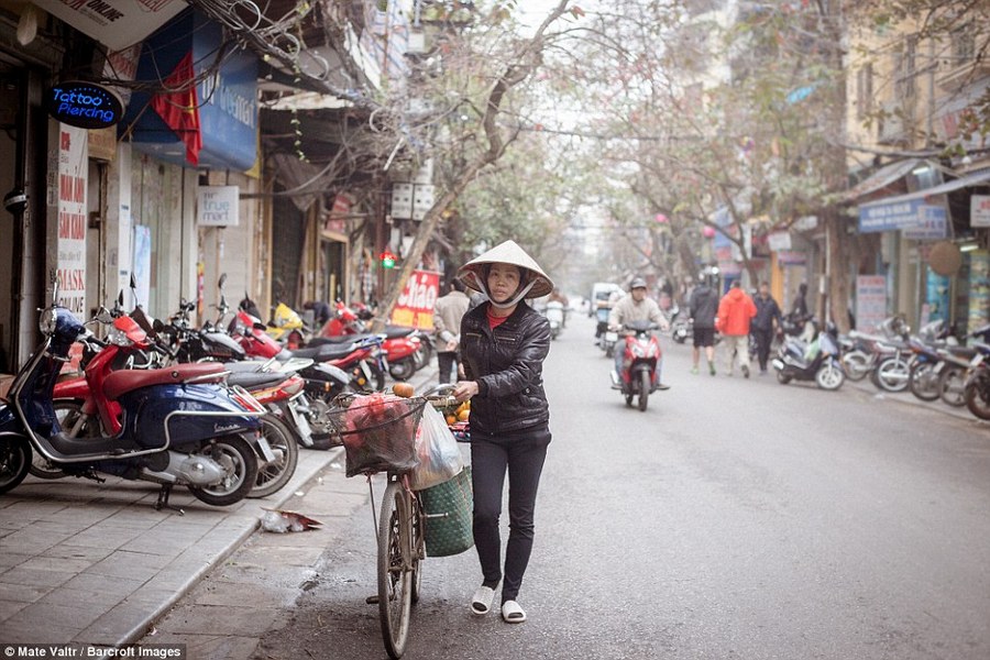 hanoi old quarter photos mate valtr photography vietnam 16