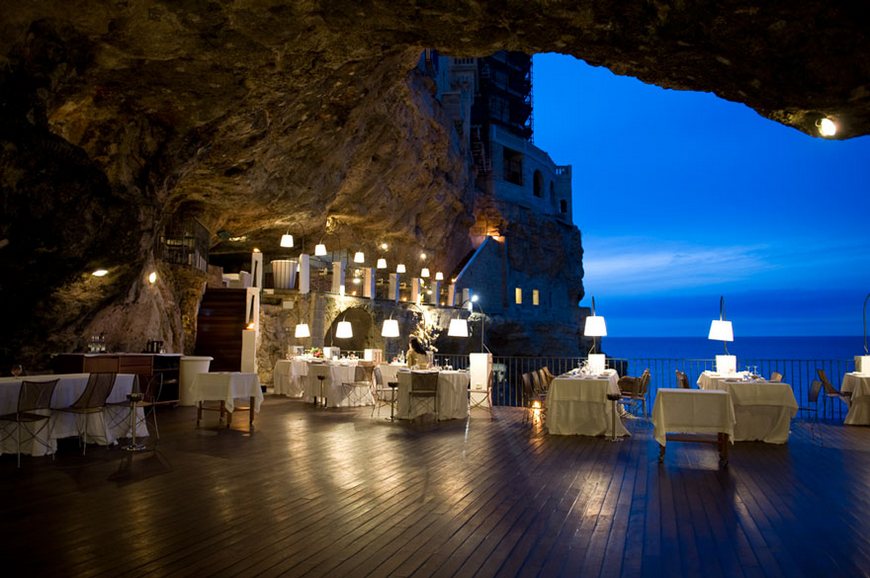 stunning photos of italian-cave-restaurant-grotta-palazzese-polignano-mare 1