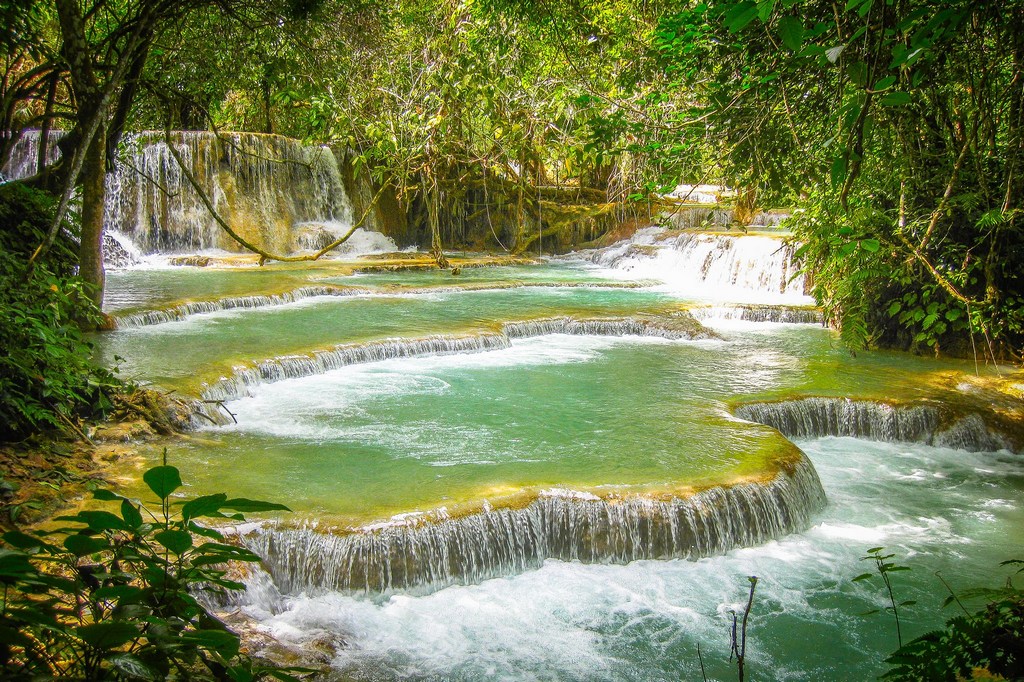 Kuang Si waterfall of Laos tourist attractions