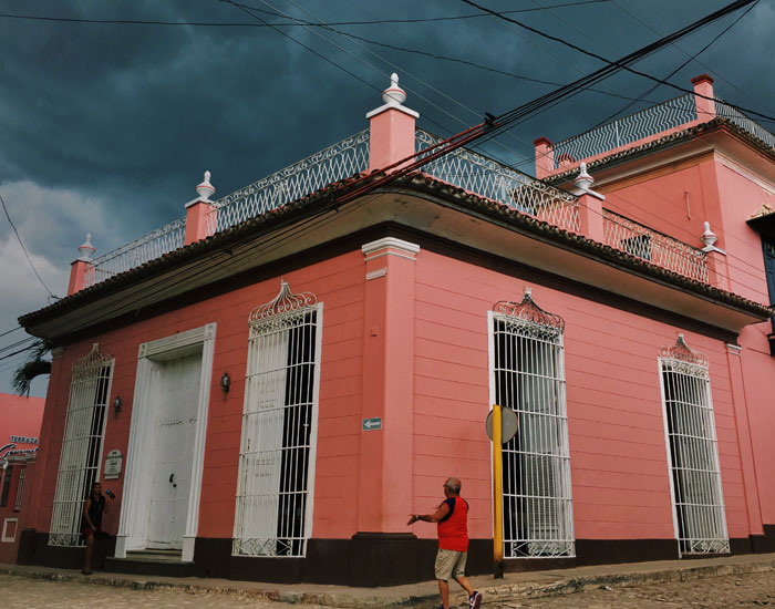 Street photography in Cuba through an iPhone lens (1)