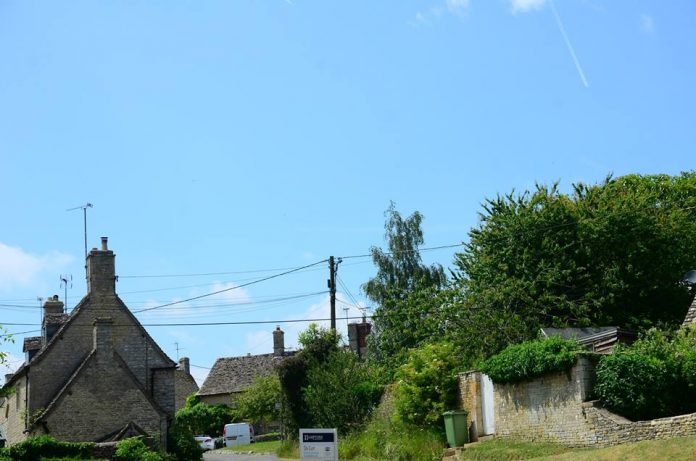 Visiting Bibury — The most charming ancient village in England - Living ...