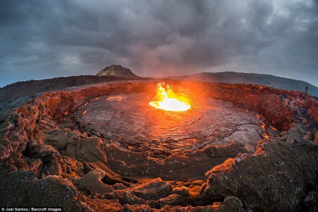 Inside Erta Ale volcano – The gateway of hell of Ethiopia - Living ...