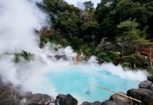 8 recommended onsen (hot springs) you should visit when traveling in Beppu, Japan umi-jigoku-32