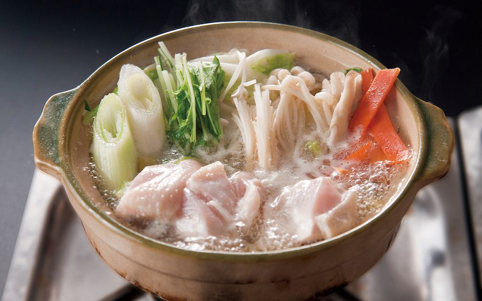 Mizutaki is a healthy Japanese hot pot made with chicken, tofu, vegetables and so on. Fukuoka is the birthplace and it spread across the country.