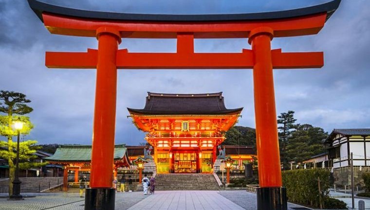 Fushimi Inari-taisha, Fushimi Inari Shrine, Kyoto temple, Japan