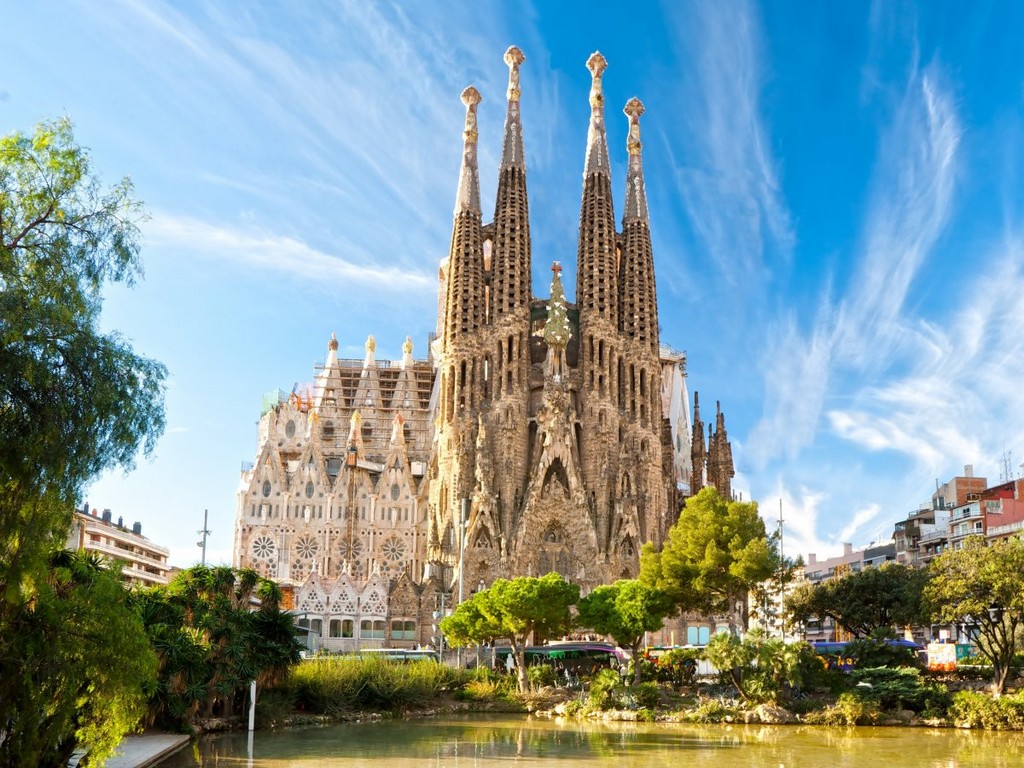 Sagrada Família, architectural masterpieces
