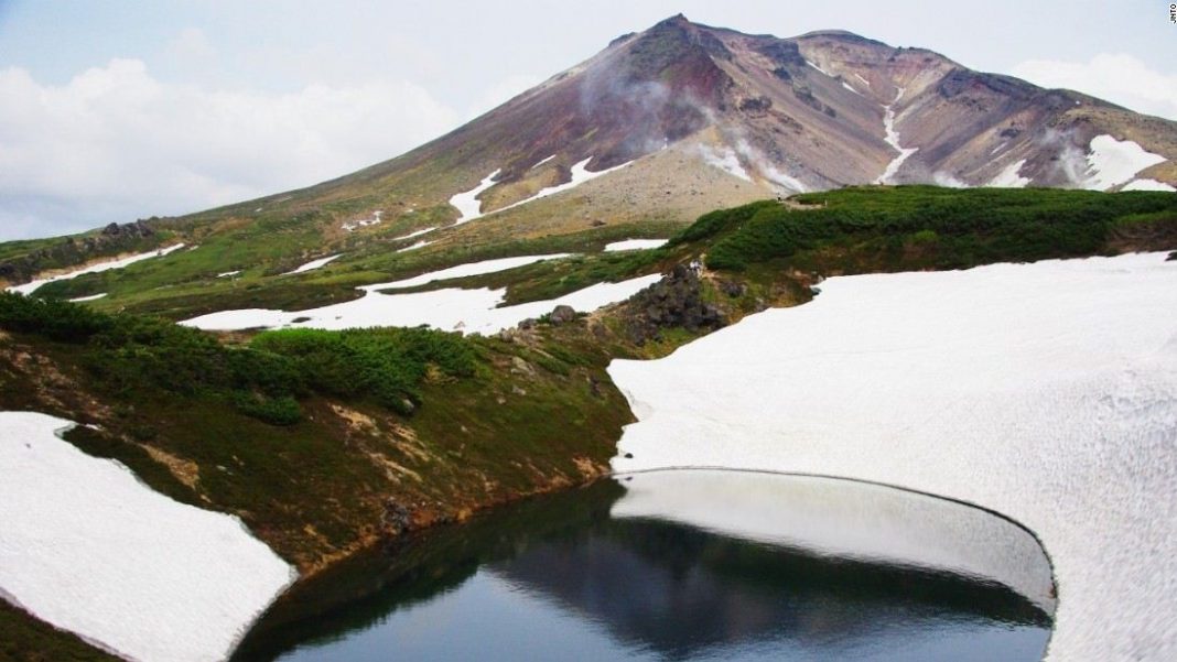 10 most spectacular mountains in Japan - Living + Nomads – Travel tips ...