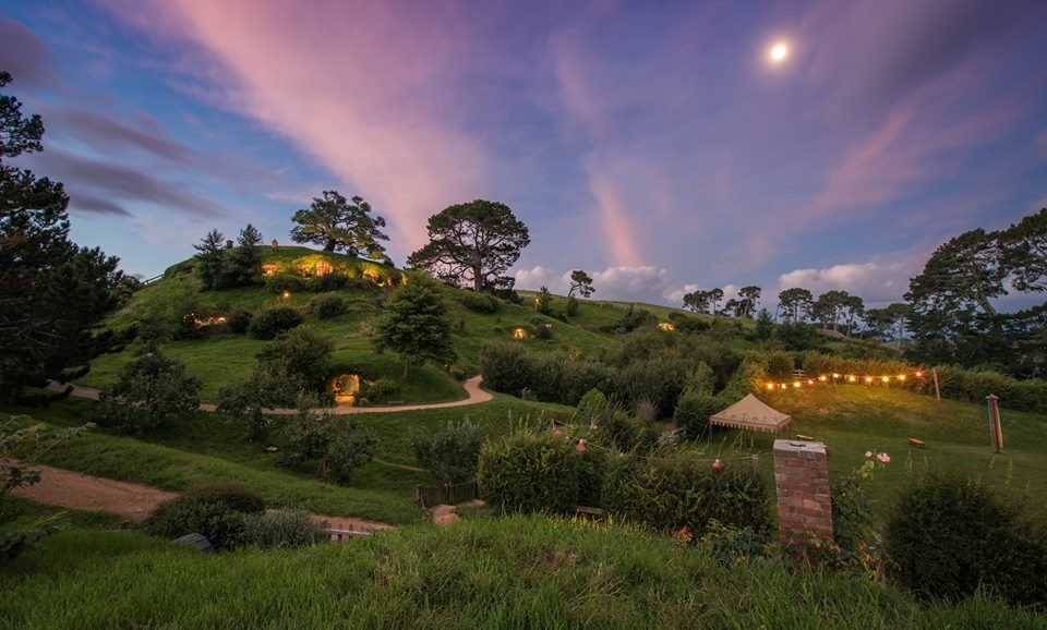 hobbiton fairy village the lord of the rings new zealand (4)