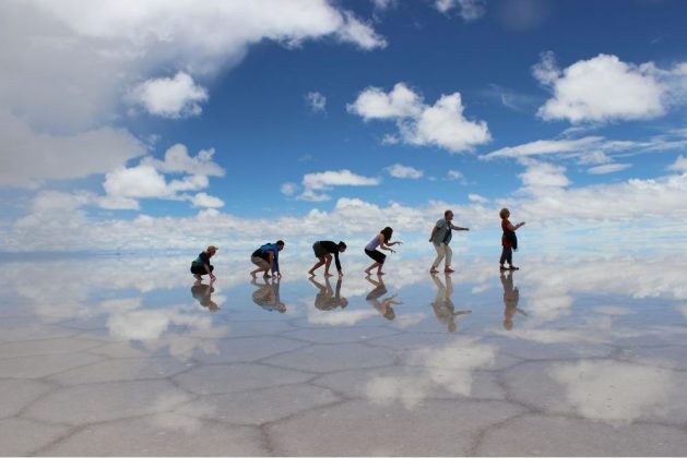 travel guide, salt pan, Salar de Uyuni, Bolivia