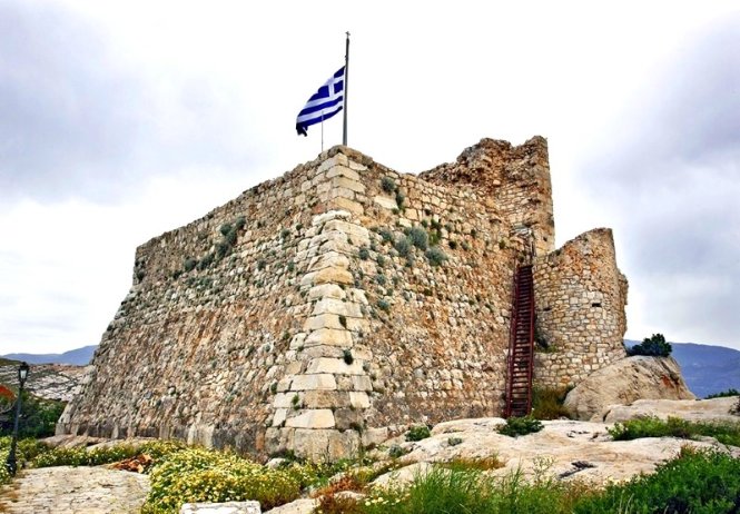 Ruins of castle of St. John’s Knights Greece places to go