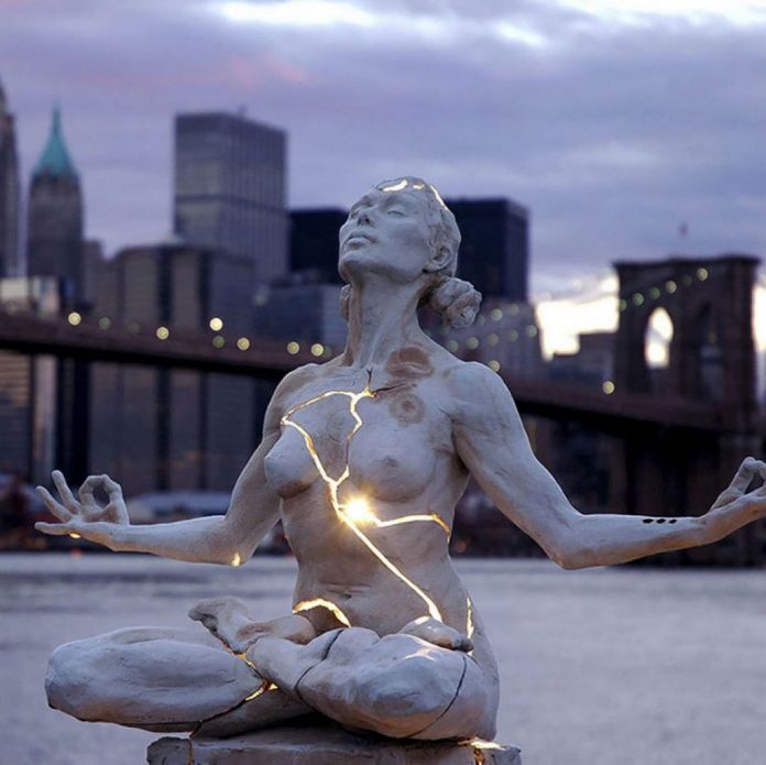 Expansion statue-newyork-best-statue-in the world