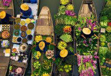 khlong lat mayom Floating Market