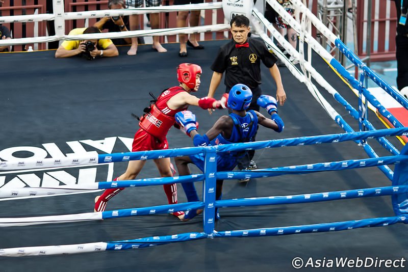 free-muay-thai-fights-at-mbk-free-experience-when-traveling-to-bangkok