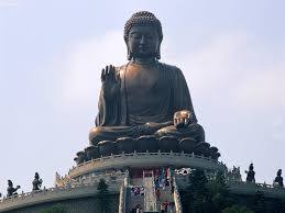 tian-tan-statue-hong-kong-explore the fullest hong kong only 3 days