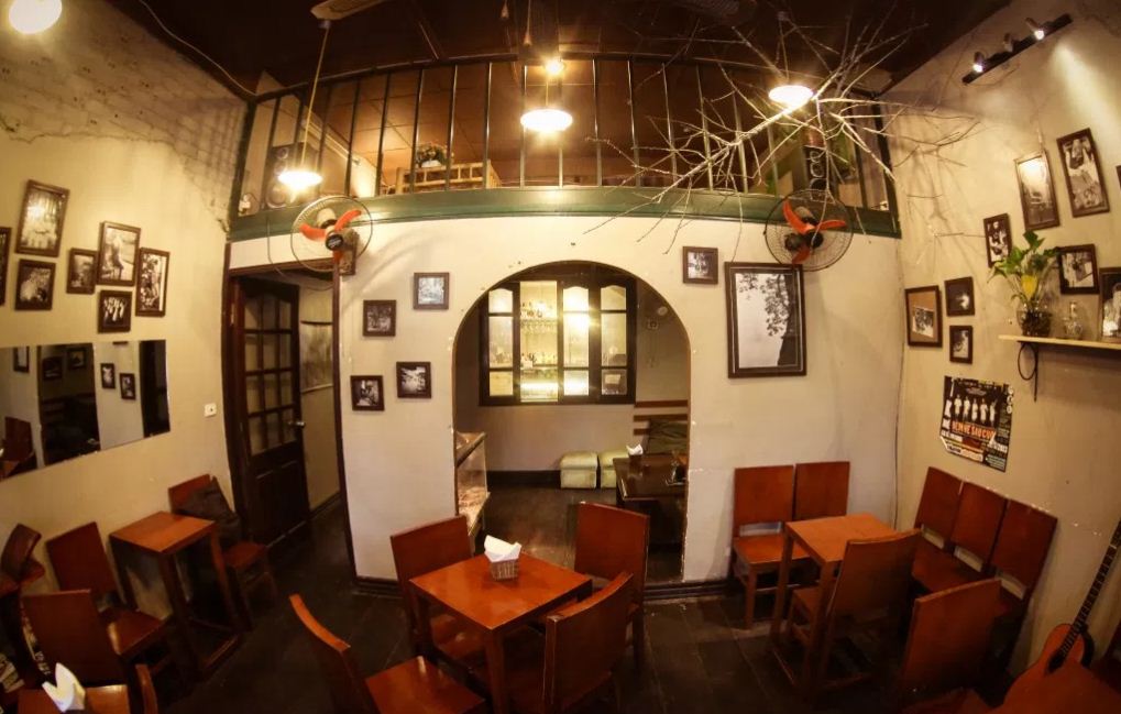 L'etage cafe hanoi (4)